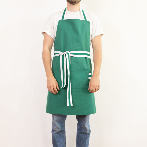 tablier vert chou
