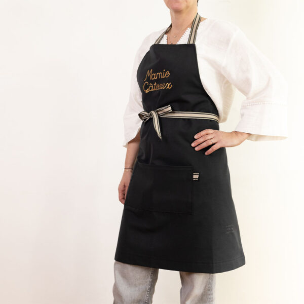 tablier noir mamie gateaux