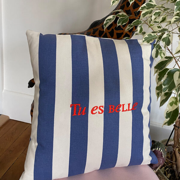 Coussin Rayures Tu es belle – Image 2