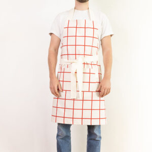 Tablier à carreaux blanc et rouge