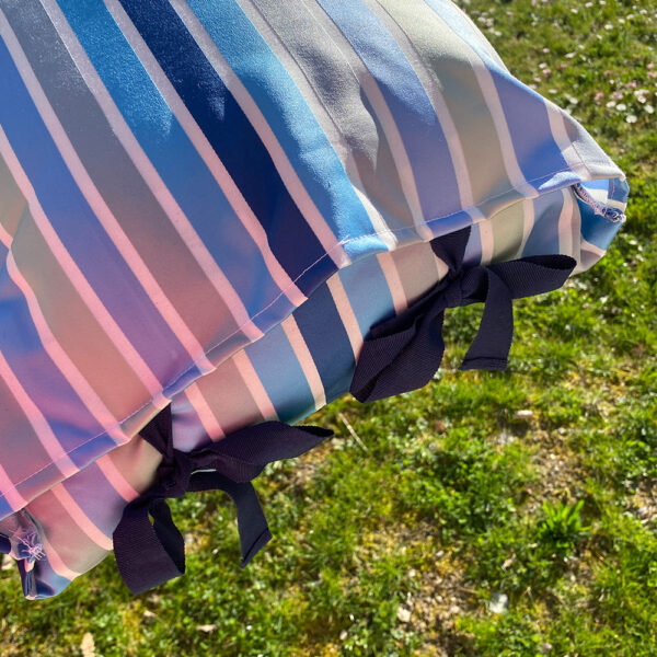 Coussin rayures bleus – Image 3