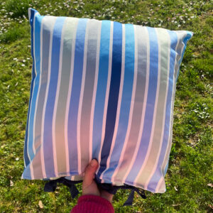 Coussin rayures bleus
