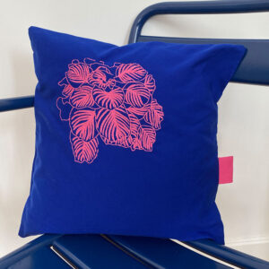 coussin bleu plantes rose made in france