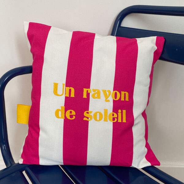 coussin Rayures rose rayon de soleil