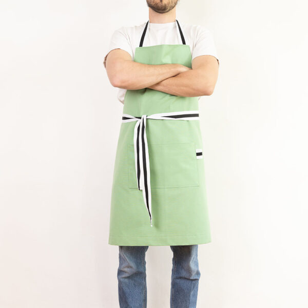 tablier vert verveine